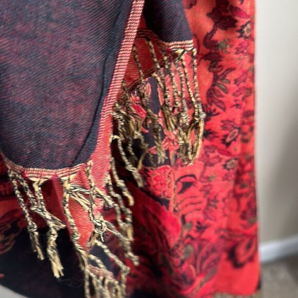 Pashmina Silk Blend Floral Scarf - Picture 3 of 4